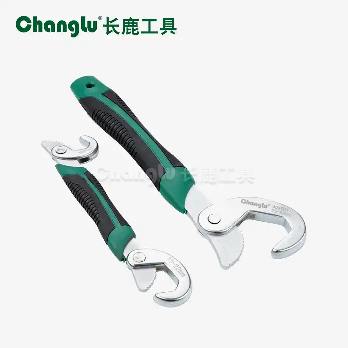 Multi-head wrench (three-headed)